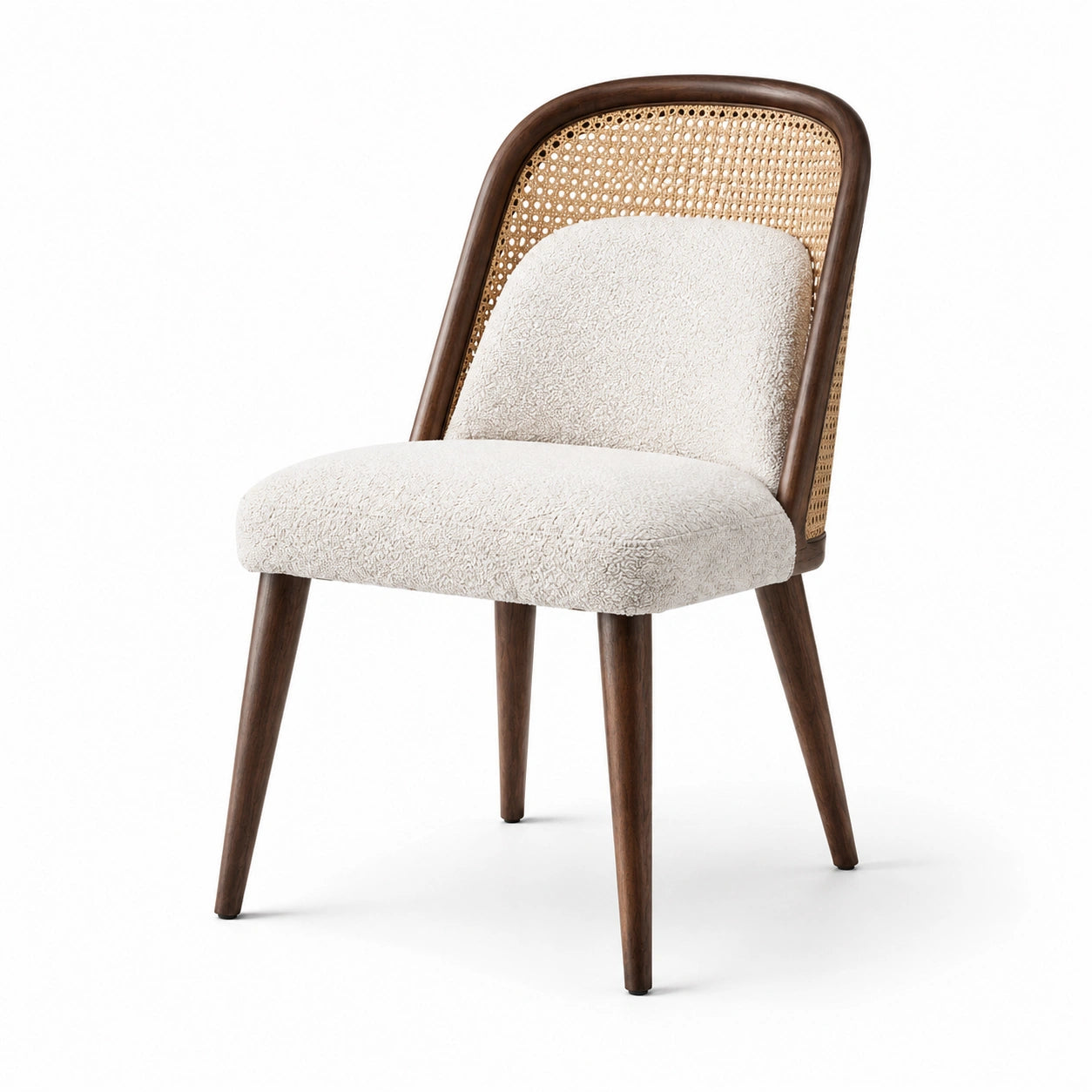 Silla de comedor con respaldo de ratán y patas de madera maciza